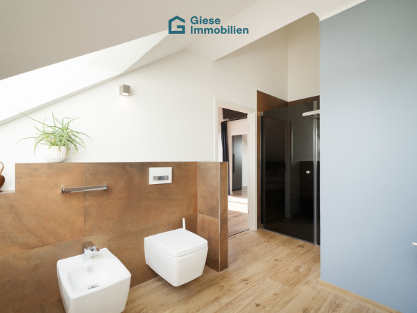 Badezimmer DG 