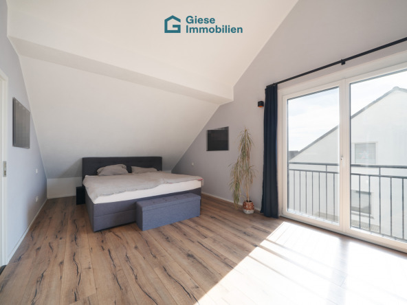 Schlafzimmer DG 