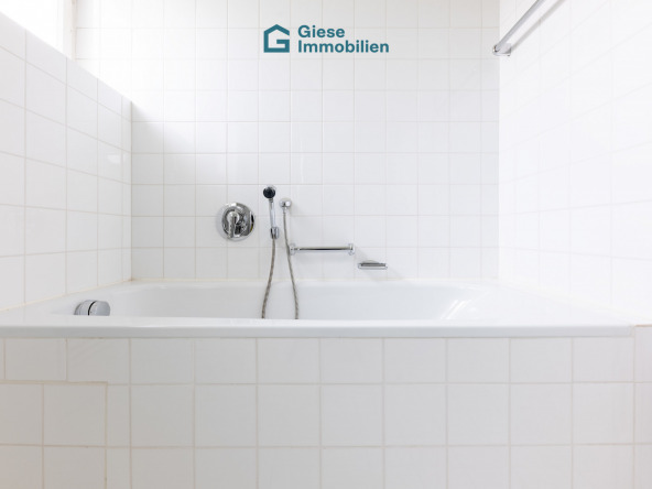 Badewanne unten