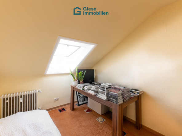 Schlafzimmer 2