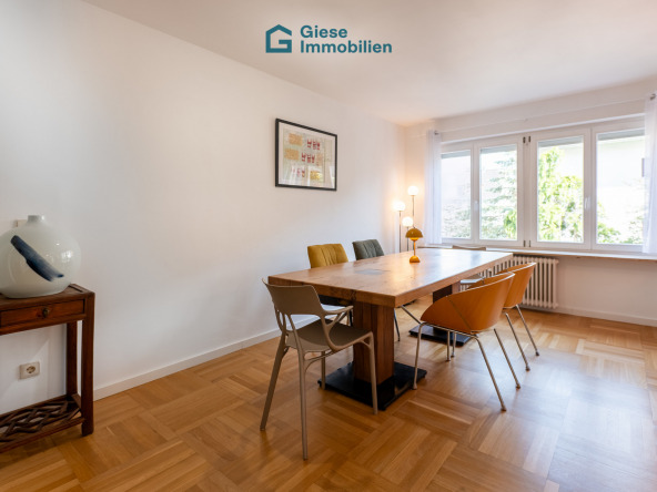 Esszimmer von rechts