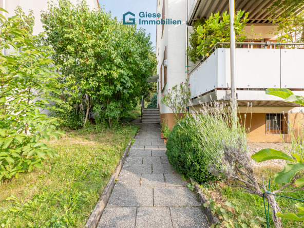 Weg zum Haus