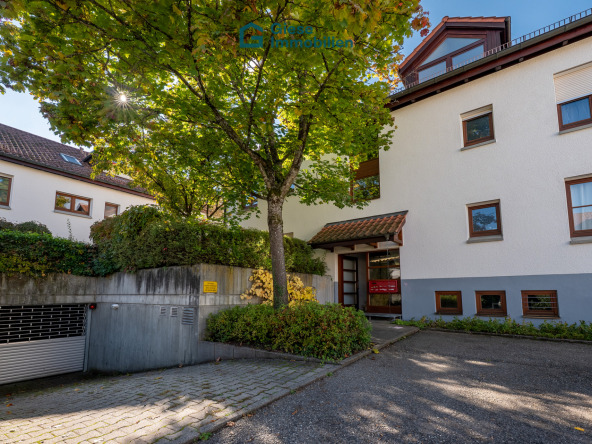 Draussen Garage Einfahrt