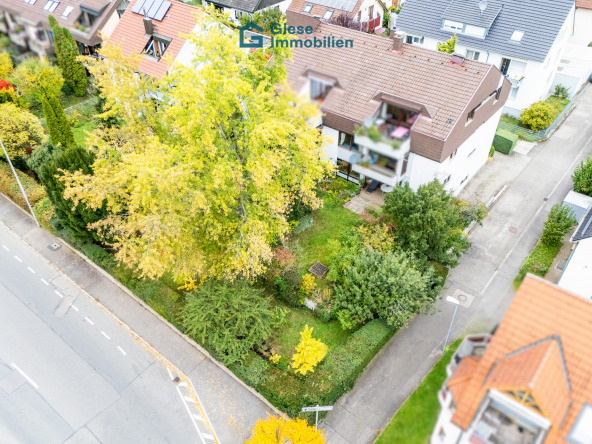 Garten von rechts hoch