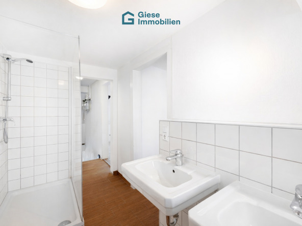 Badezimmer (1.OG)