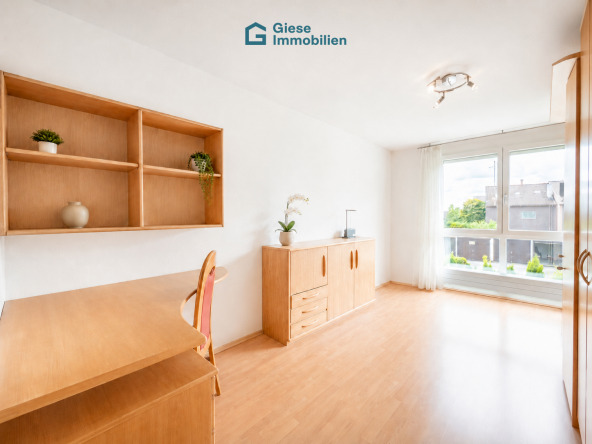 Schlafzimmer 2