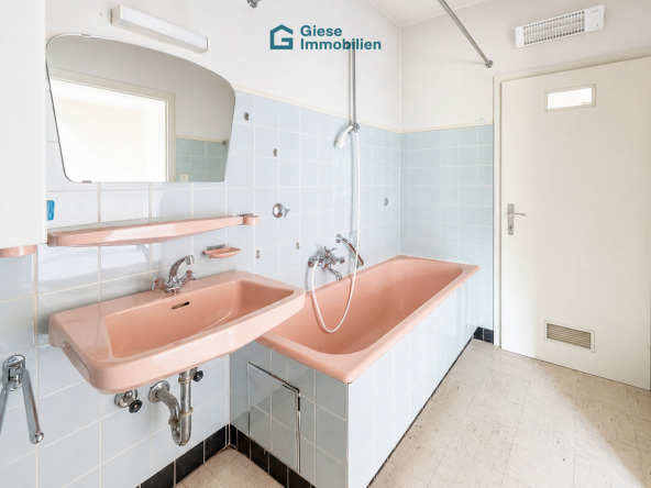 Badezimmer 1