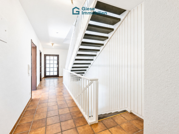 wide_bright_clean_interior_hallway_scene_shot_i