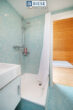 Doppelhaushälfte mit tollen Gestaltungsmöglichkeiten - Badezimmer Dachgeschoss 2